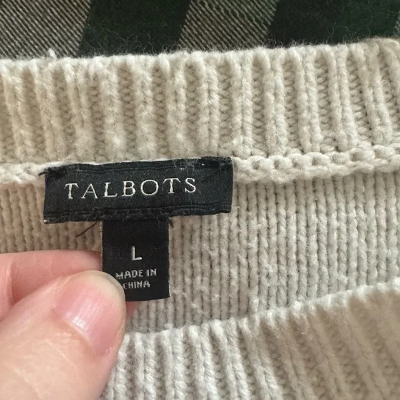 Vintage Talbots Cotton Blend Grandma Cottage Embroidered Cream Sweater - Picture 2 of 7